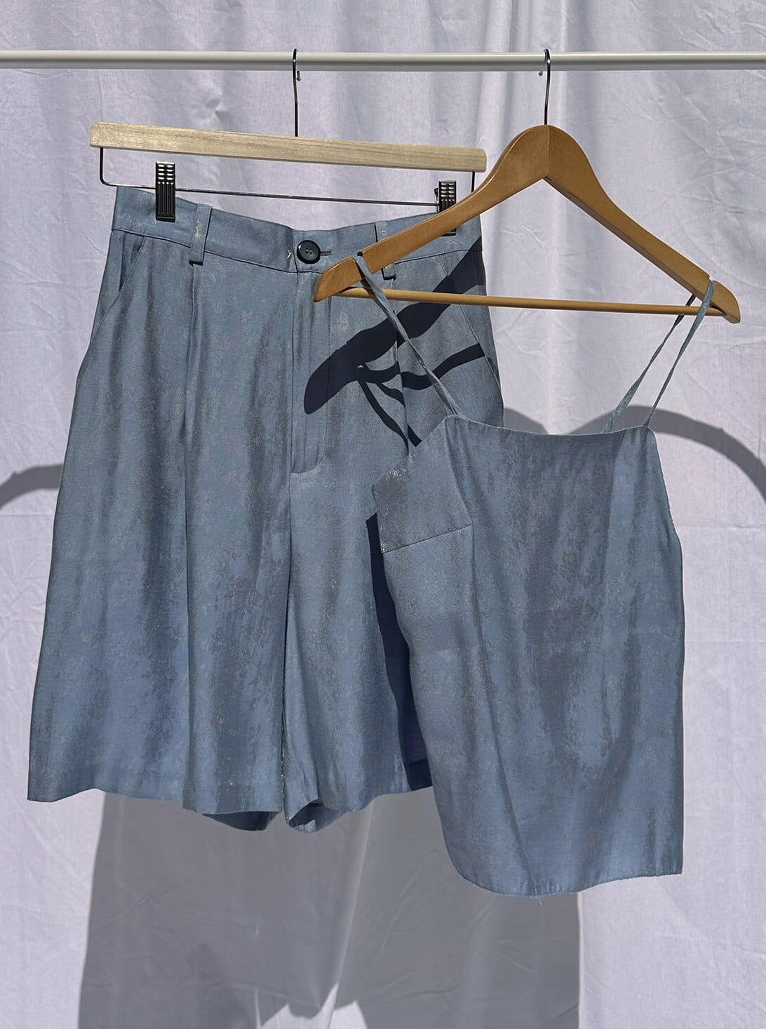 Front mambo top & bermuda